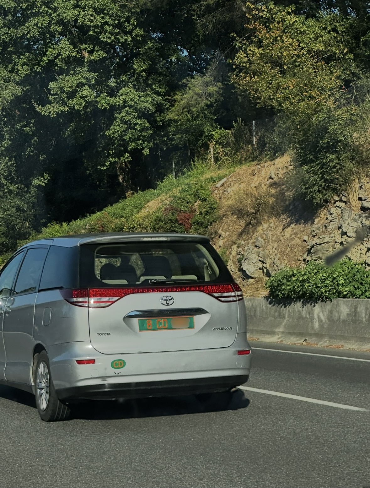 Plaque diplomatique 8 CD - Ambassade d'Arabie Saoudite en France